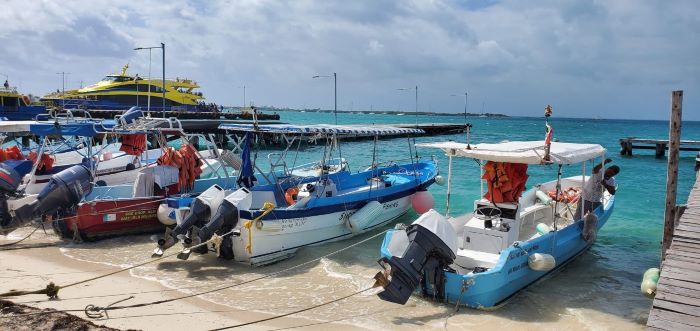 Cerrado el puerto a la navegación menor por fuertes vientos