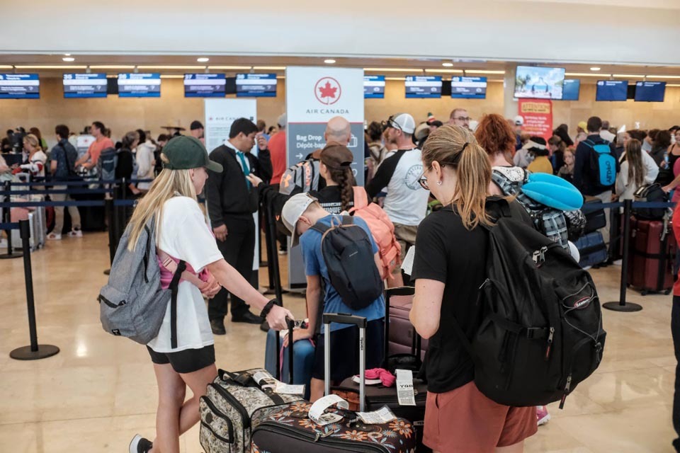 Anuncia David Ortiz Mena nuevo vuelo Toronto-Tulum