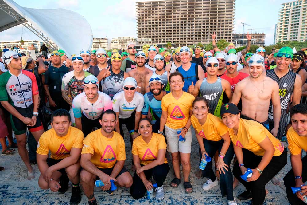 Triunfa el Triatlón Astri Cancún 2024 en el mar Caribe con más de mil 500 atletas de 6 países