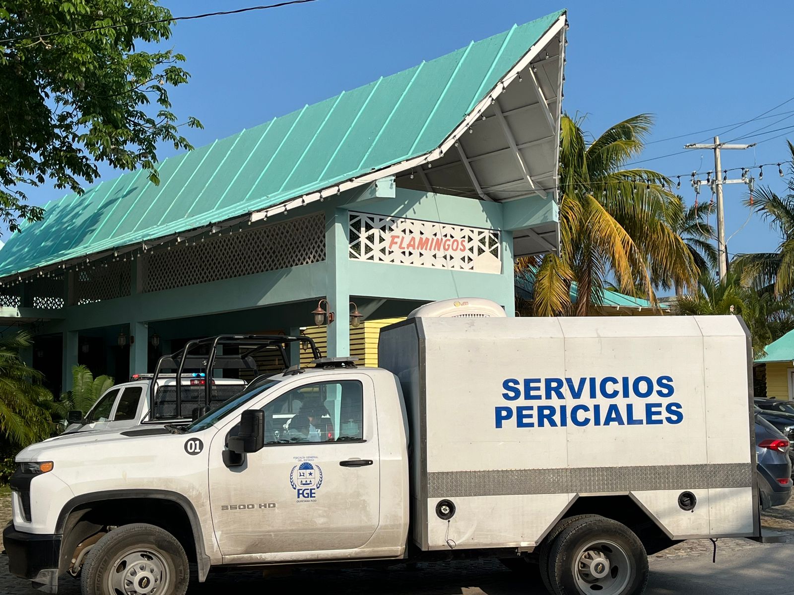 Ejecutan a una mujer dentro de restaurante Flamingos en Puerto Juárez