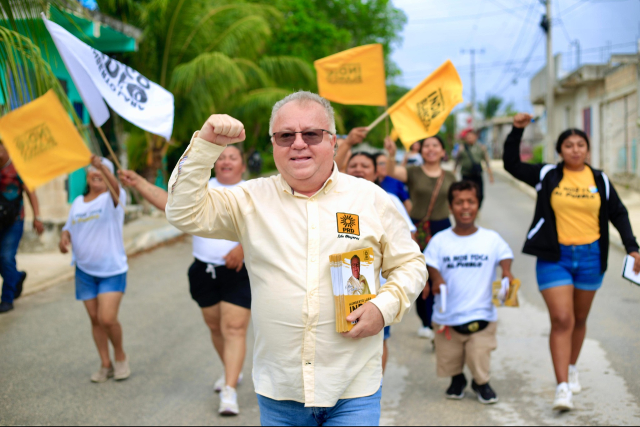 Humberto el Indio Blanco, candidato del PRD pide el voto para Claudia Sheinbaum