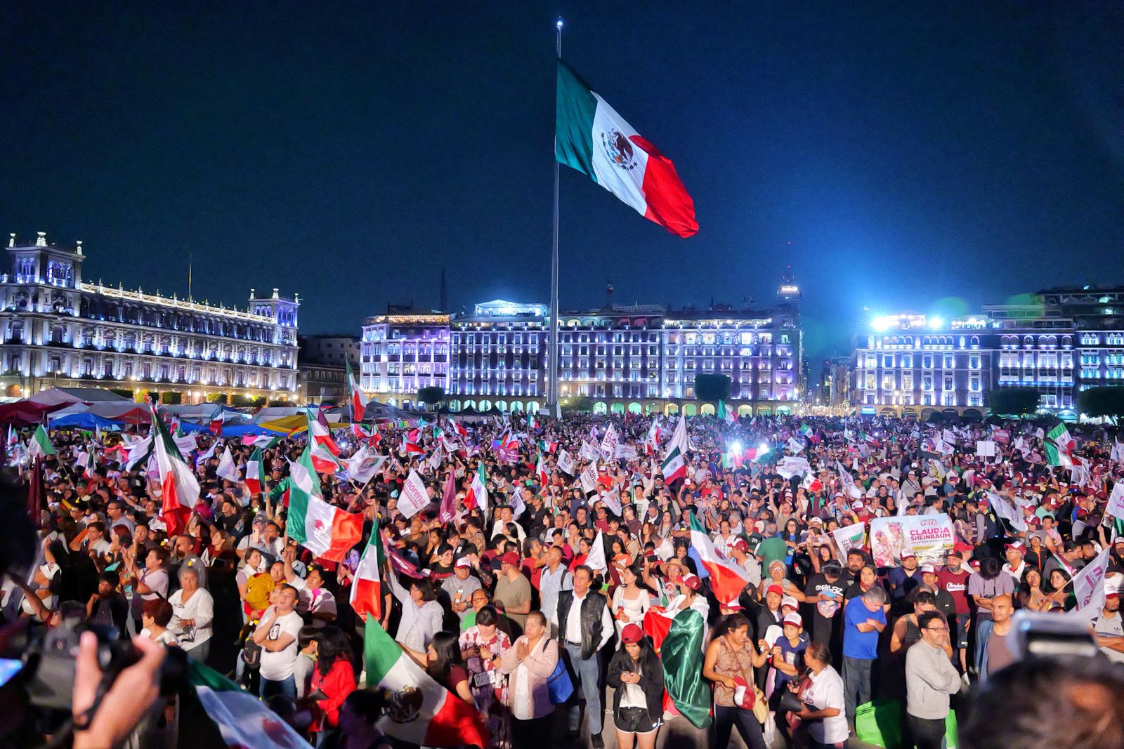 030624 CSP FESTEJO ZÓCALO (4)