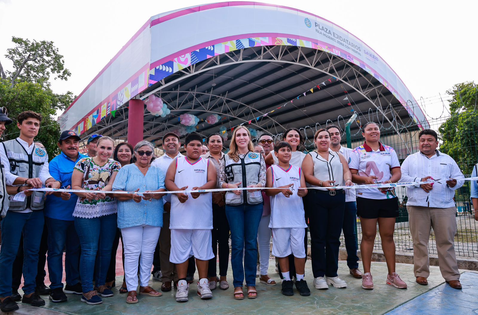 Atenea Gómez apertura el Domo Hugo Ravell en Ciudad Mujeres