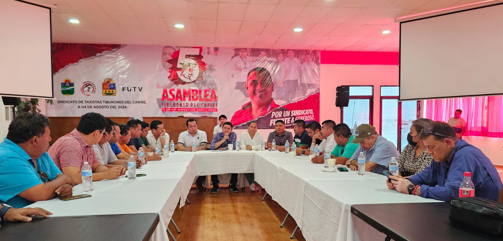 Pide frente de transportistas liberación del líder del sindicato de taxistas de Tulum