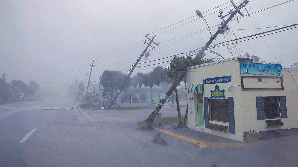 El huracán Milton cruza Florida con vientos extremos e inundaciones masivas