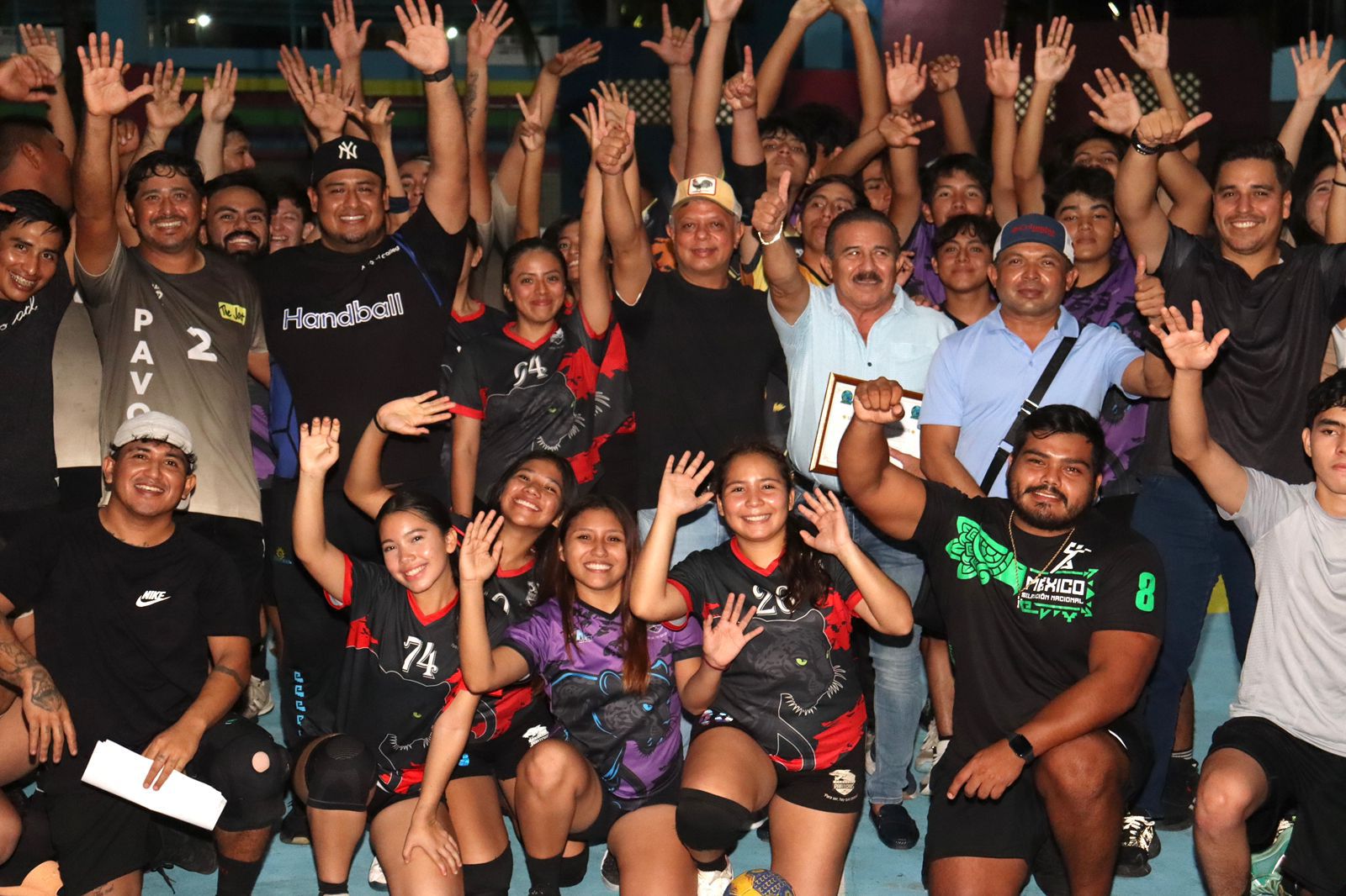 Realizan con éxito la Primera Edición de la Copa Hand Ball Isla Mujeres