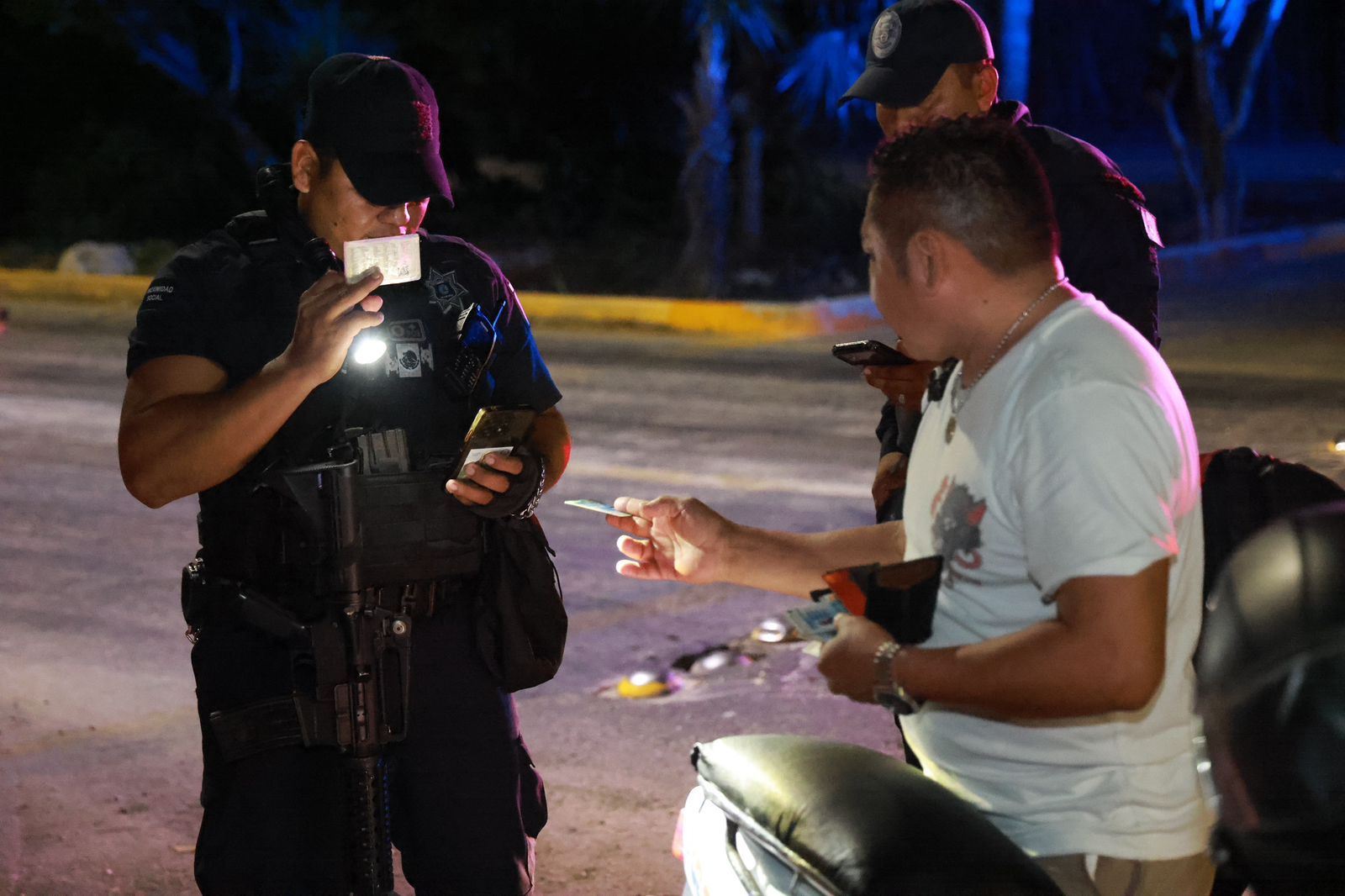 Gobierno Municipal continúa con Operativos de Seguridad Ciudadana en Isla Mujeres